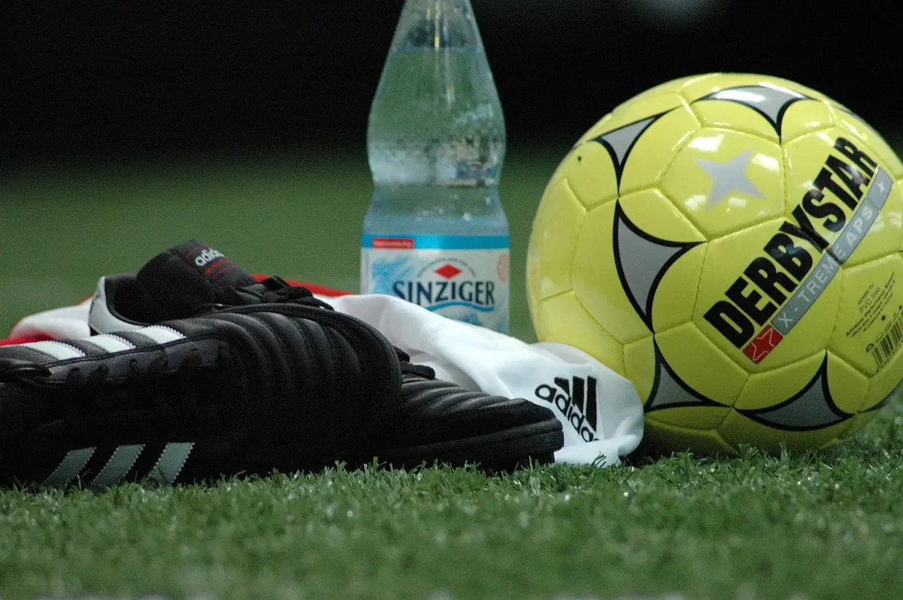 Drama, dømmekendelser og debutscoringer – Premiership 25/26 sparket i gang med intens første runde